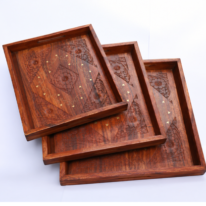 Set Of 3 Trays – Carving